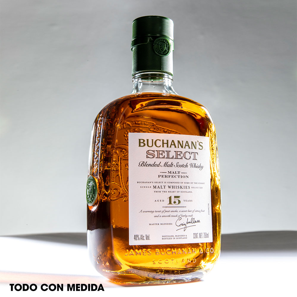 Whisky Buchanans Select 15 Años 750 ml. 2 Whisky Buchanans Select 15 Años 750 ml.