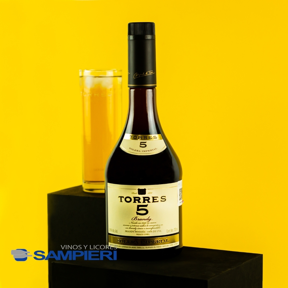 Brandy Torres 5 700 ml.