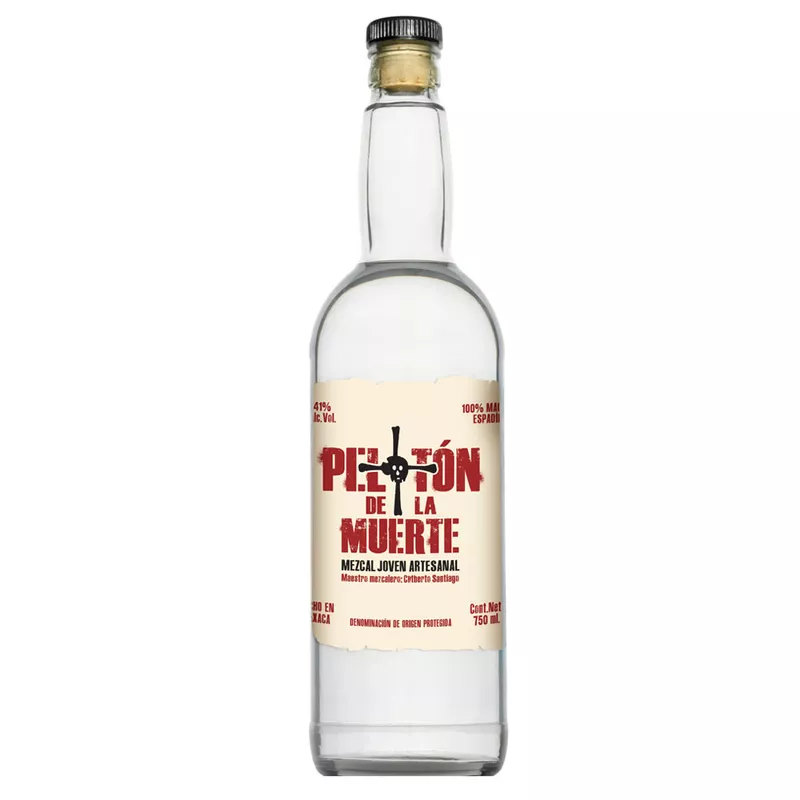 Mezcal Peloton De La Muerte 700 ml. 1 Mezcal Peloton De La Muerte 700 ml.