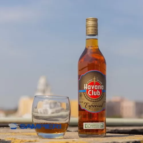 Ron Havana Club Añejo Especial 700 ml.