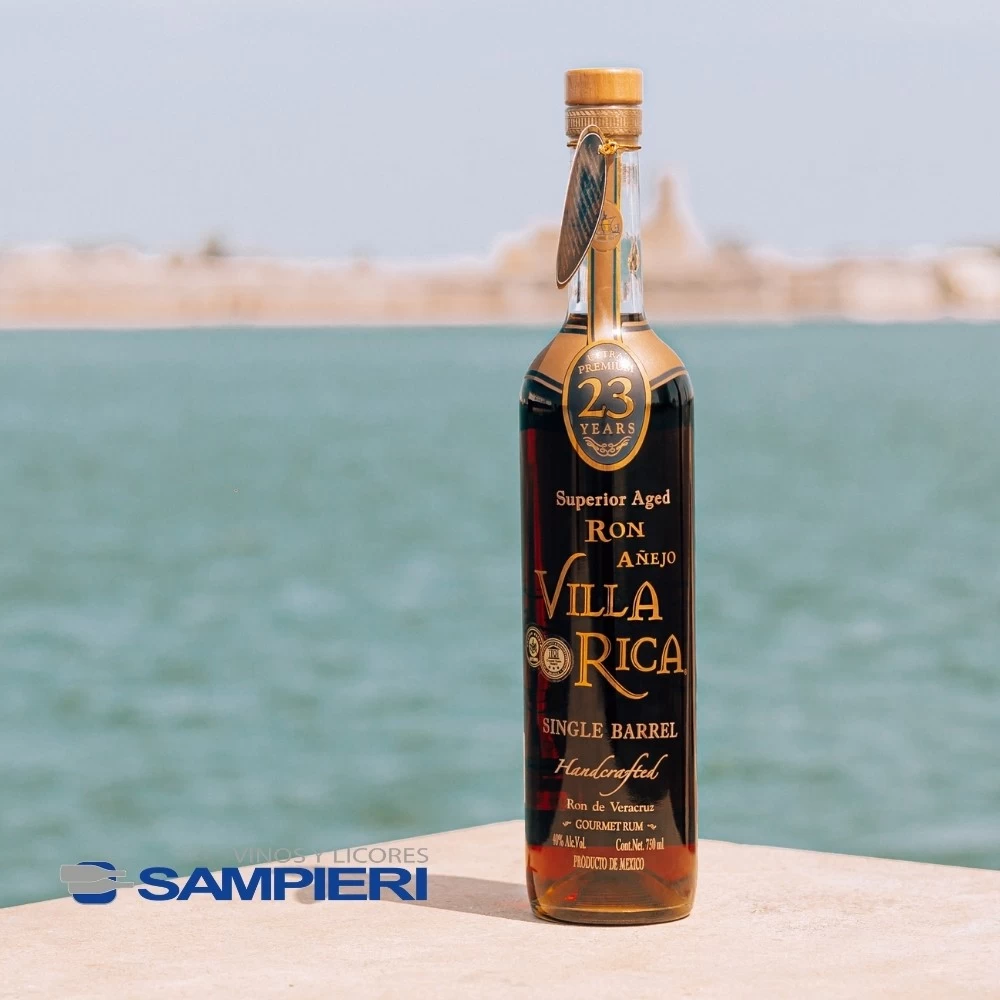 Ron Villa Rica 23 Años Edicion Oro 750 ml. 2 Ron Villa Rica 23 Edición Oro 750 ml.