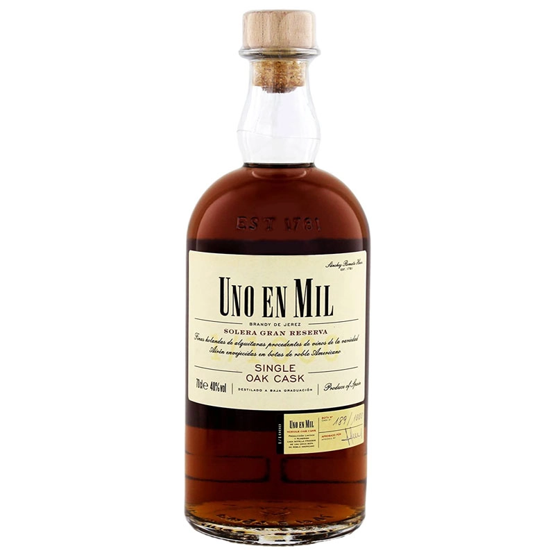 Brandy Uno En Mil Sanchez Romate 700 ml. 1 BRANDY UNO EN MIL SANCHEZ ROMATE 700 ml.