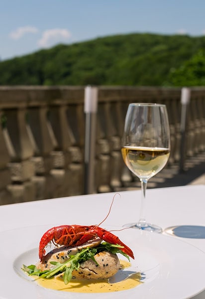 vino blanco con maridaje