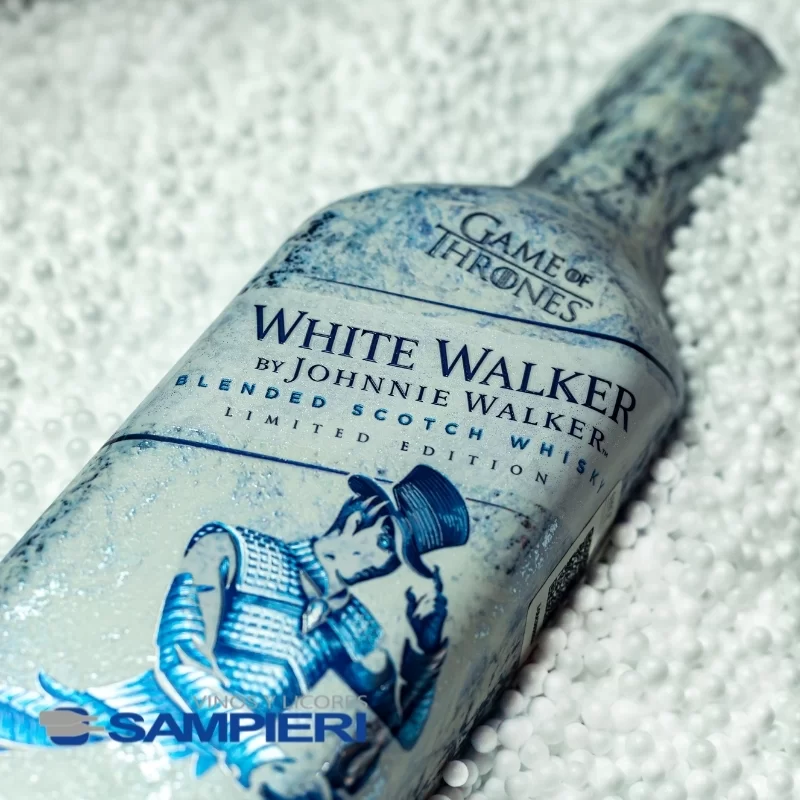Whisky Johnnie Walker White Game Of Thrones 700 ml. 2 Whisky Johnnie Walker White Game Of Thrones 700 ml.