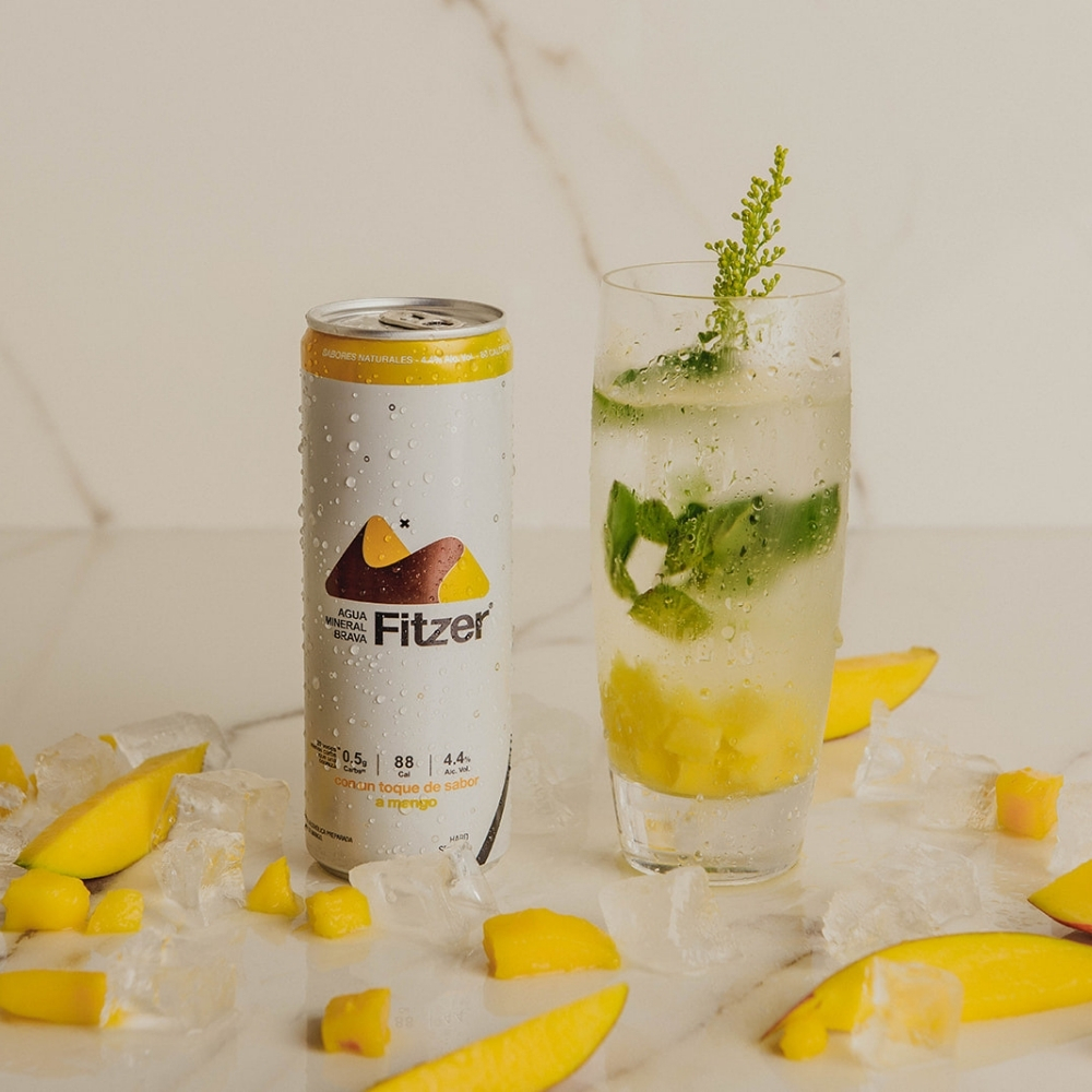 Fitzer Hard Seltzer Mango 355 ml. 2 Fitzer Hard Seltzer Mango 355 ml.